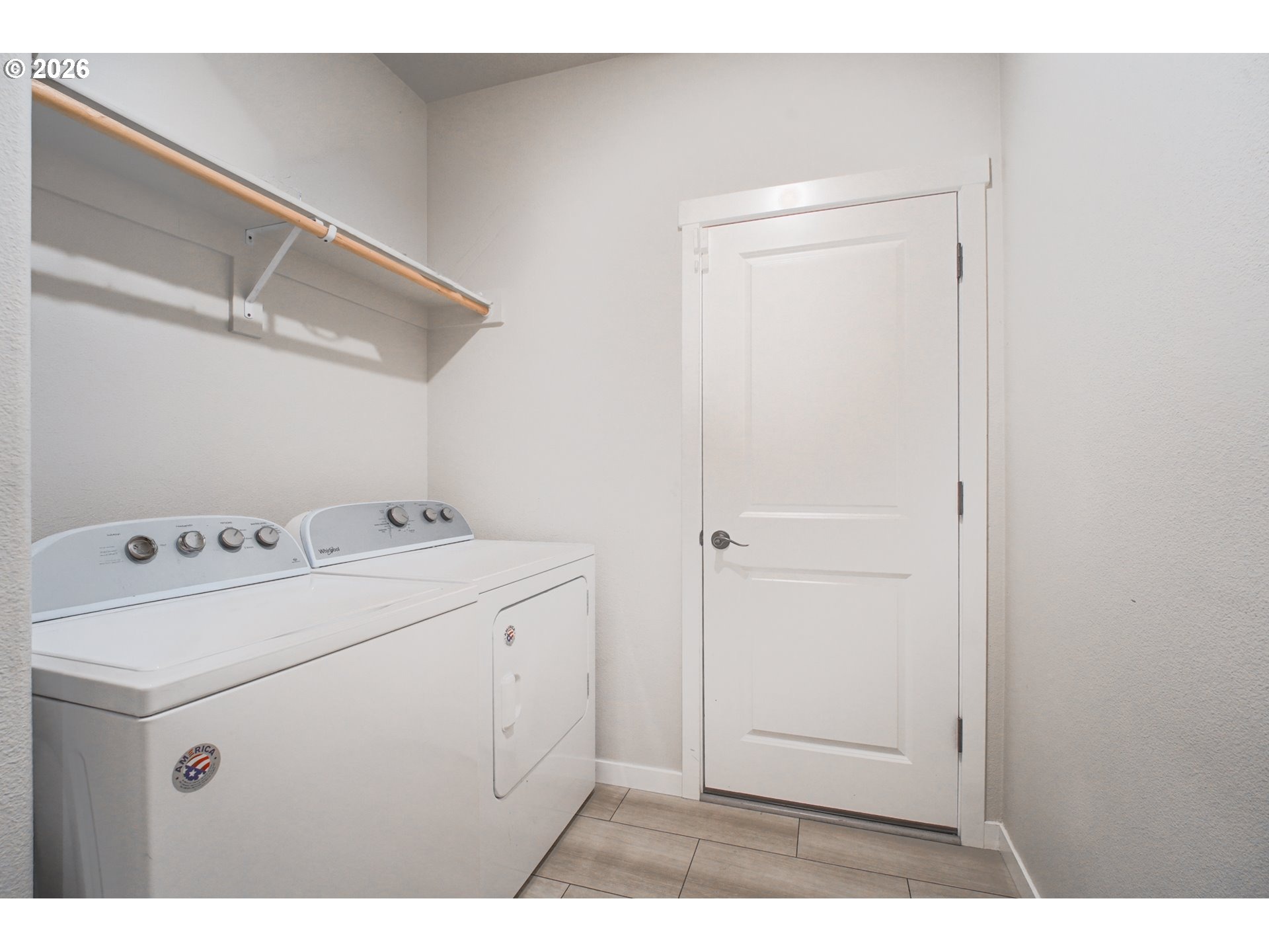Meteor Ave, Salem, OR 97305