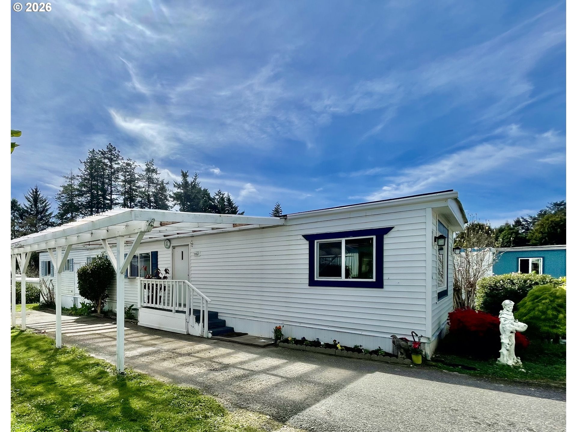 Hoffeldt Ln, Brookings, OR 97415