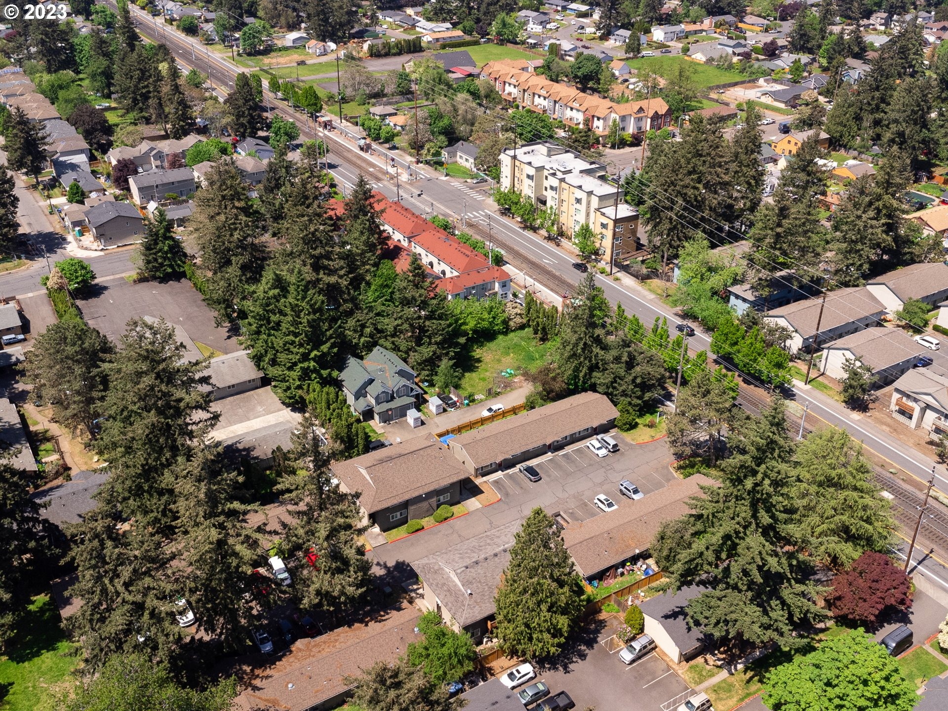 Burnside St, Portland, OR 97233 #1