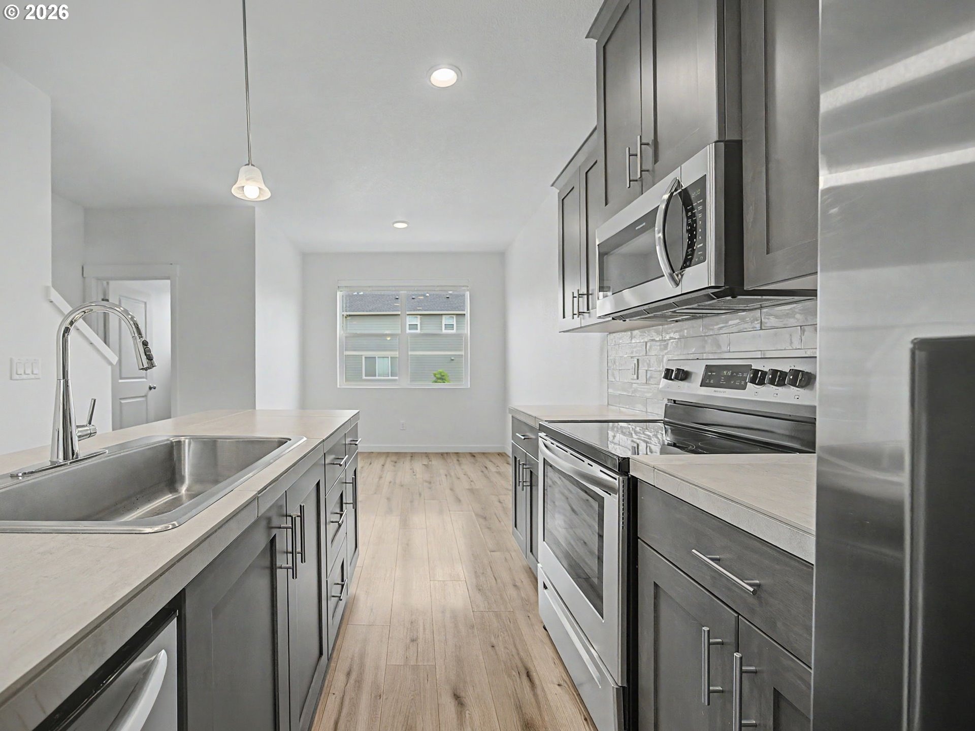 2nd Way, Troutdale, OR 97060