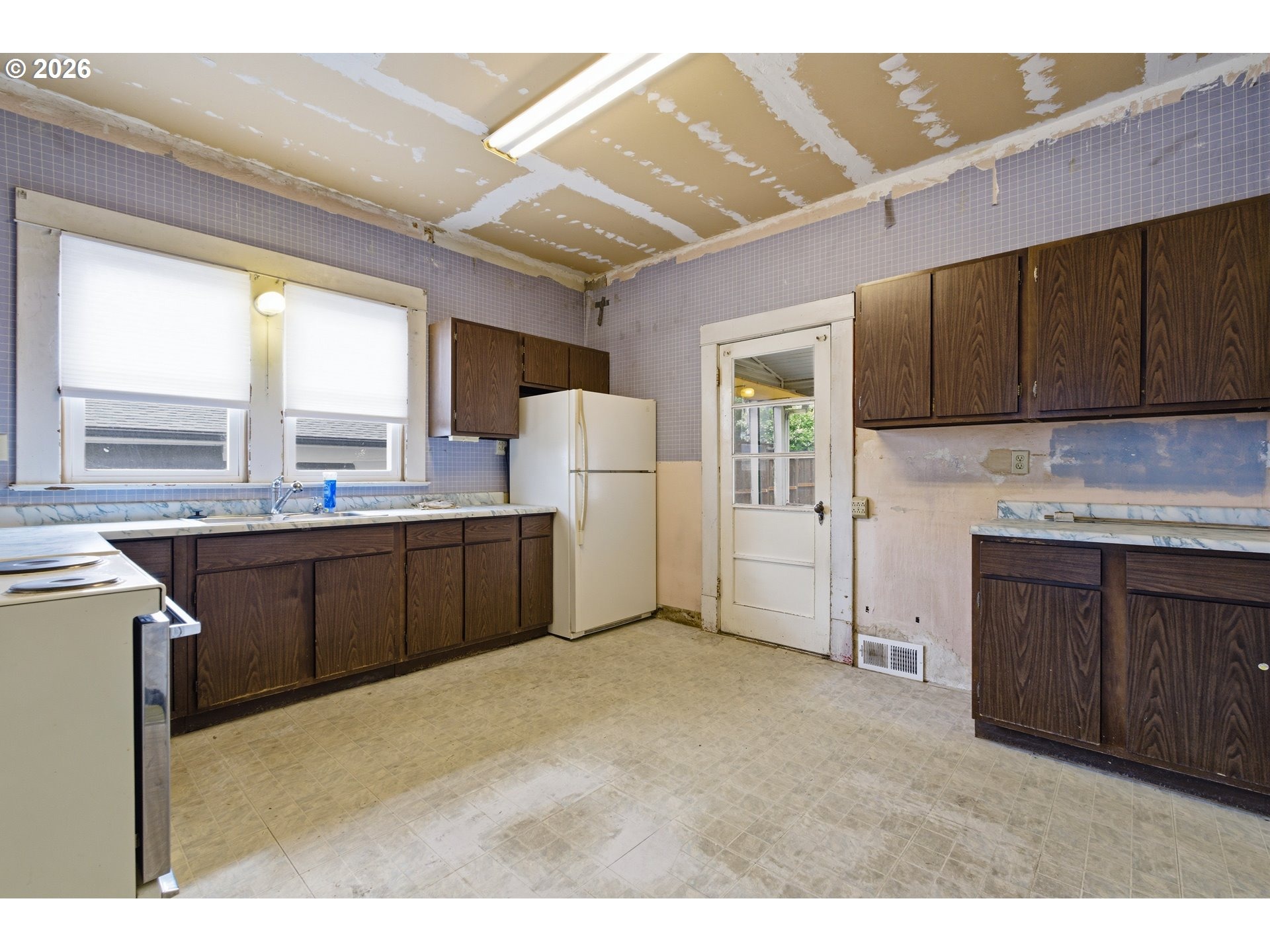 15th St, The Dalles, OR 97058 #1