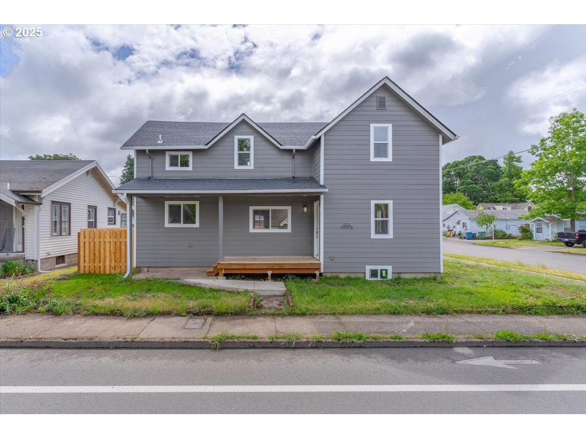 17th St, Salem, OR 97301