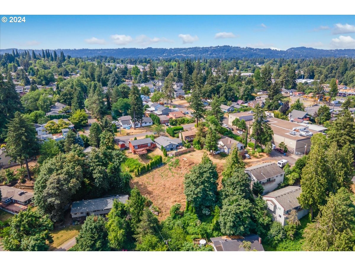 31st Ave, Milwaukie, OR 97222 #1