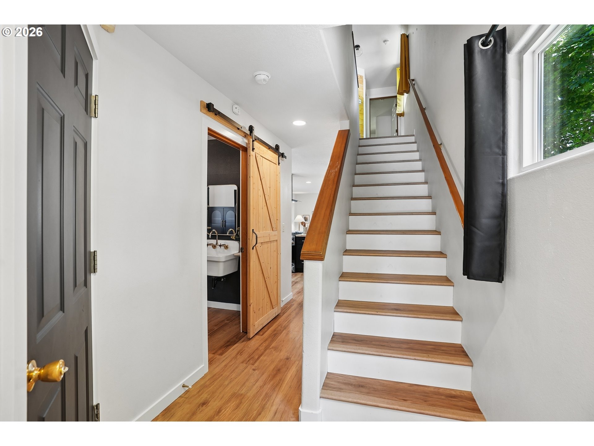 Ogden St, Portland, OR 97206 #1