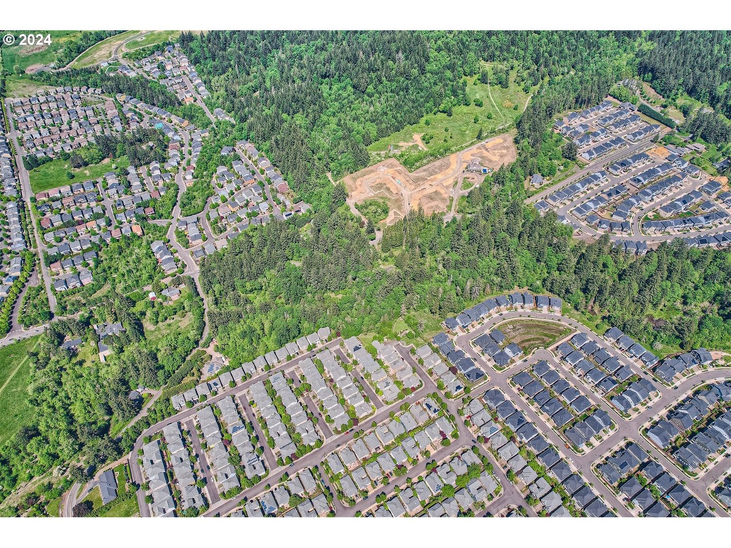 Laidlaw Rd, Portland, OR 97229