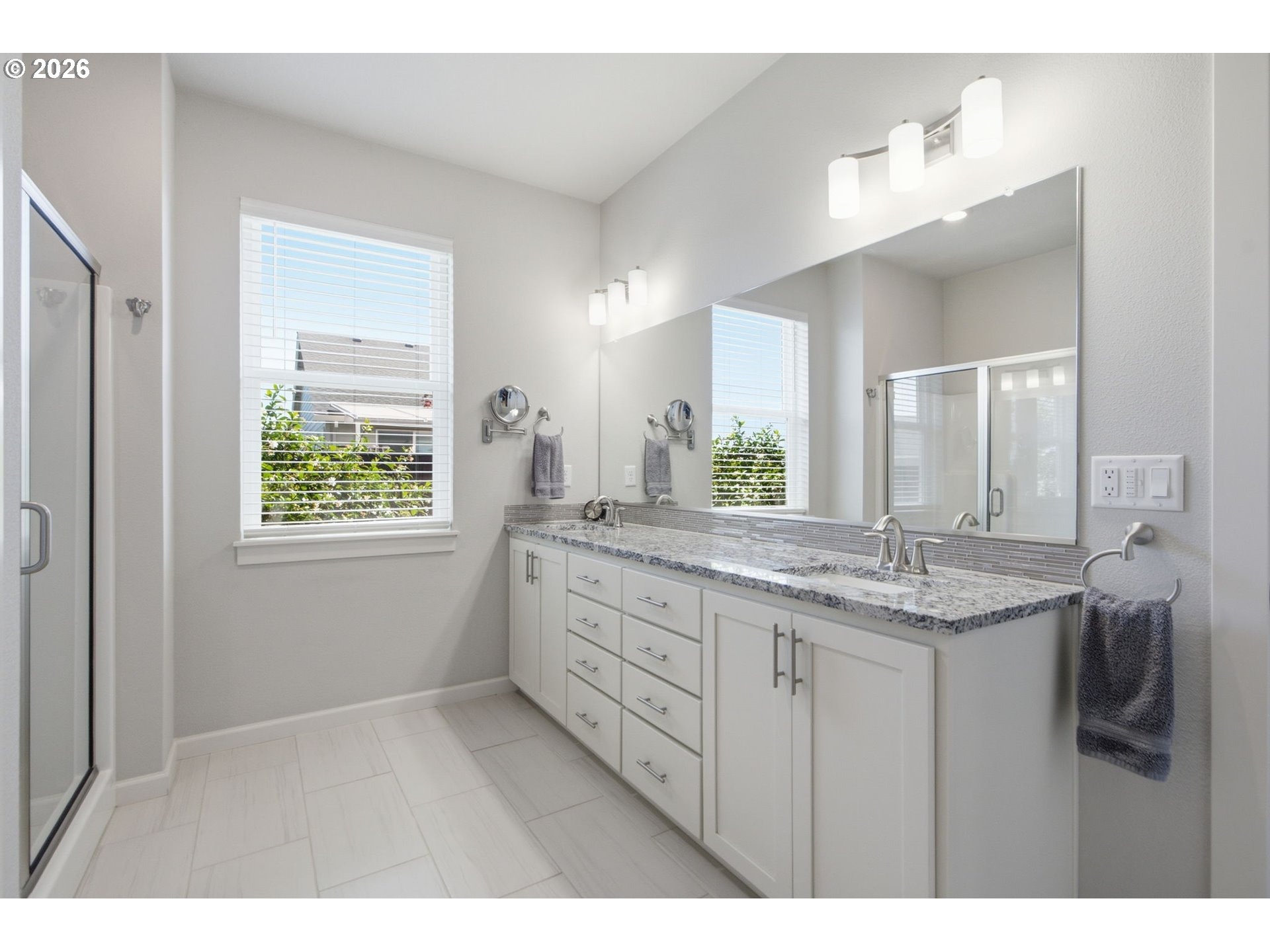 Ivy St, Canby, OR 97013 #1