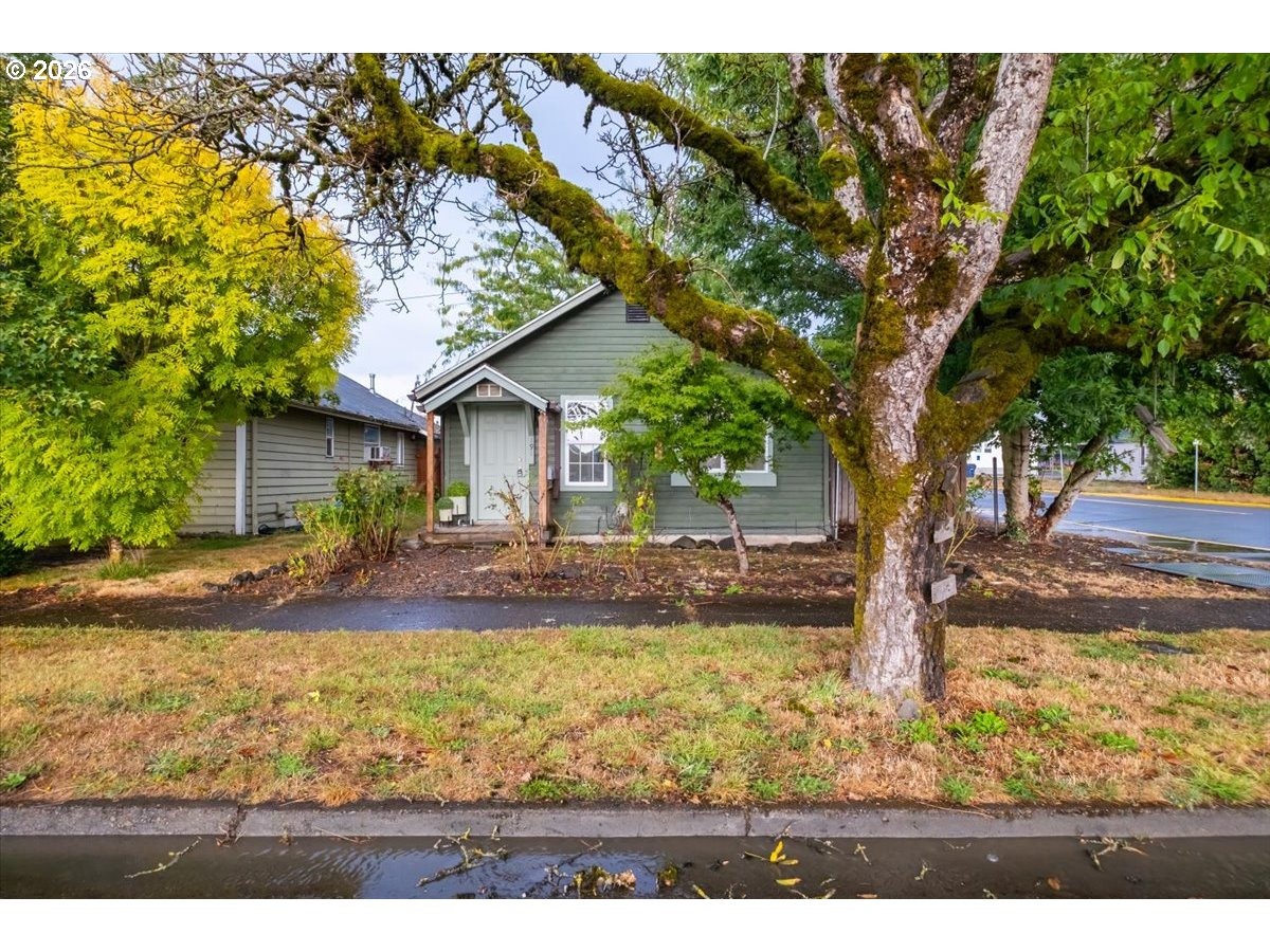 Catron St, Monmouth, OR 97361 #1