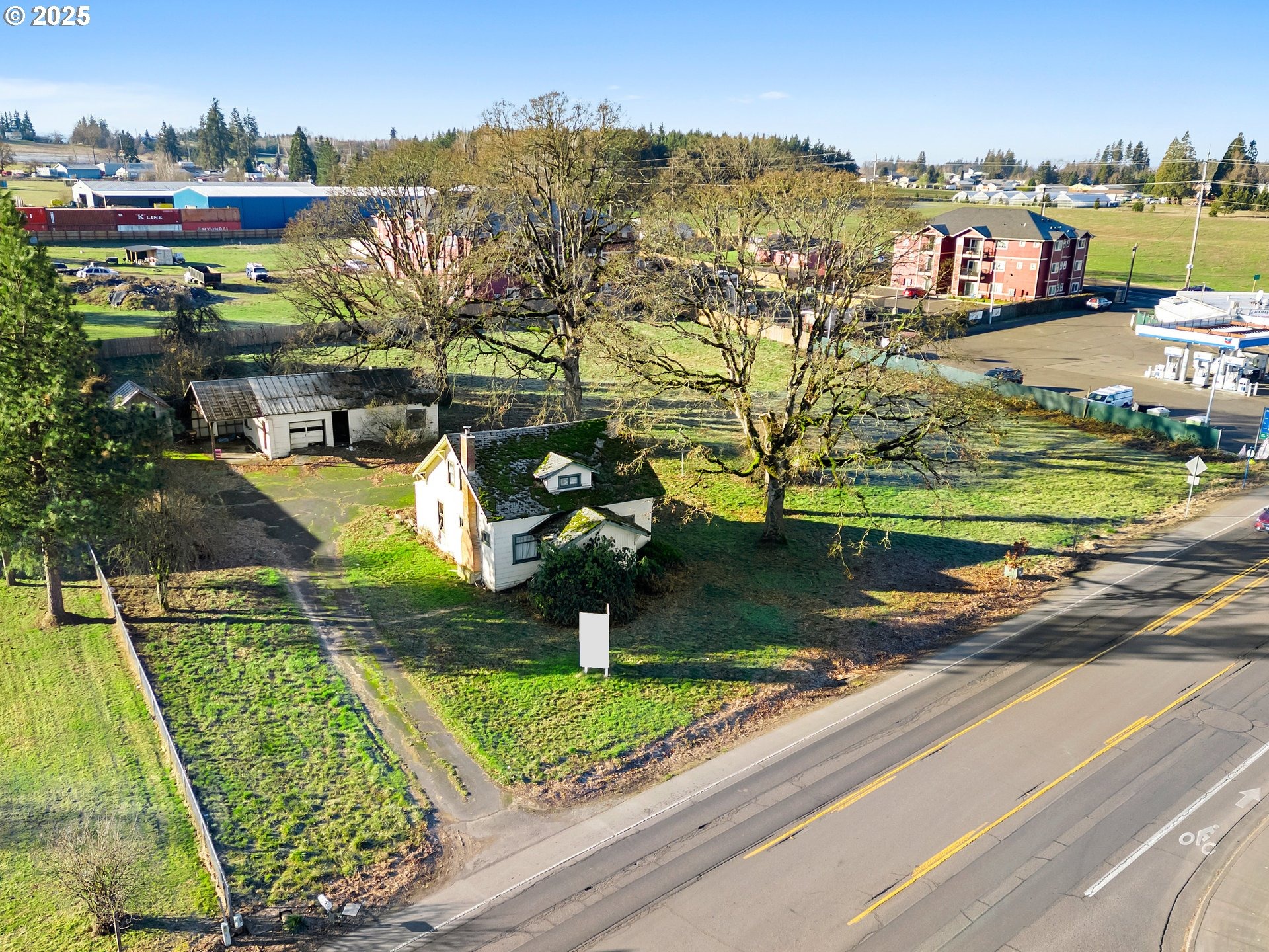 Main St, Molalla, OR 97038