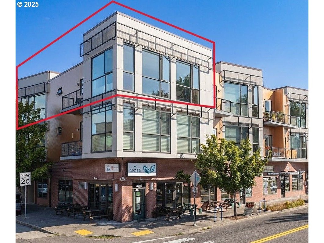 38th Ave, Portland, OR 97214