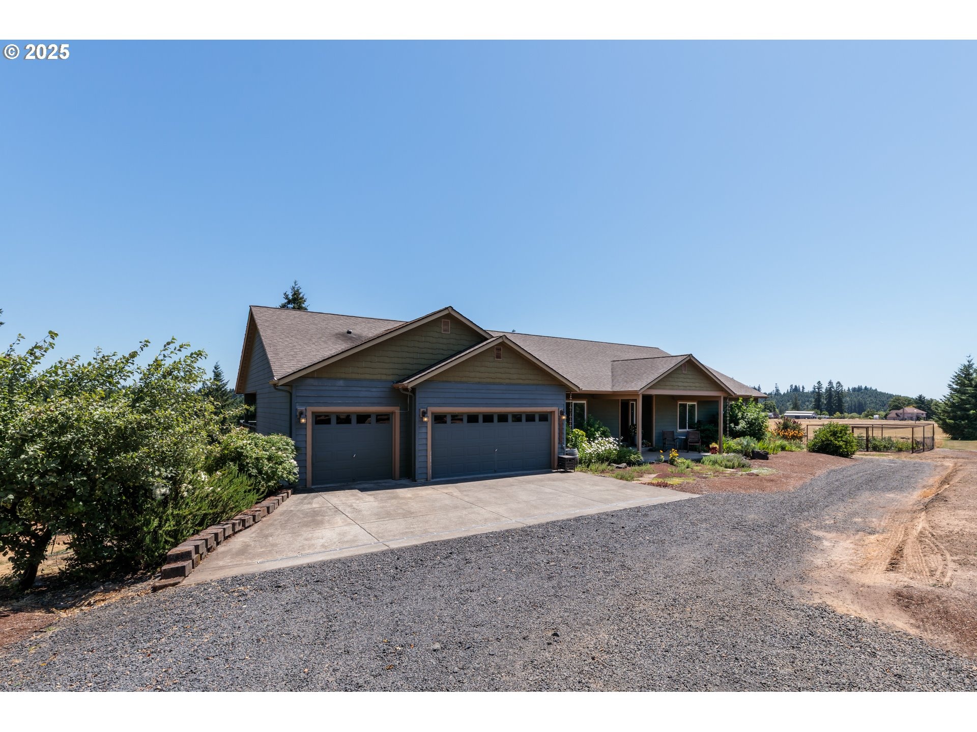 Freds Row Ln, Saint Helens, OR 97051
