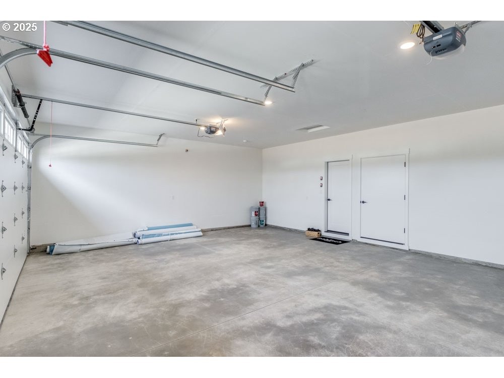 Arwana Ln, Ridgefield, WA 98642