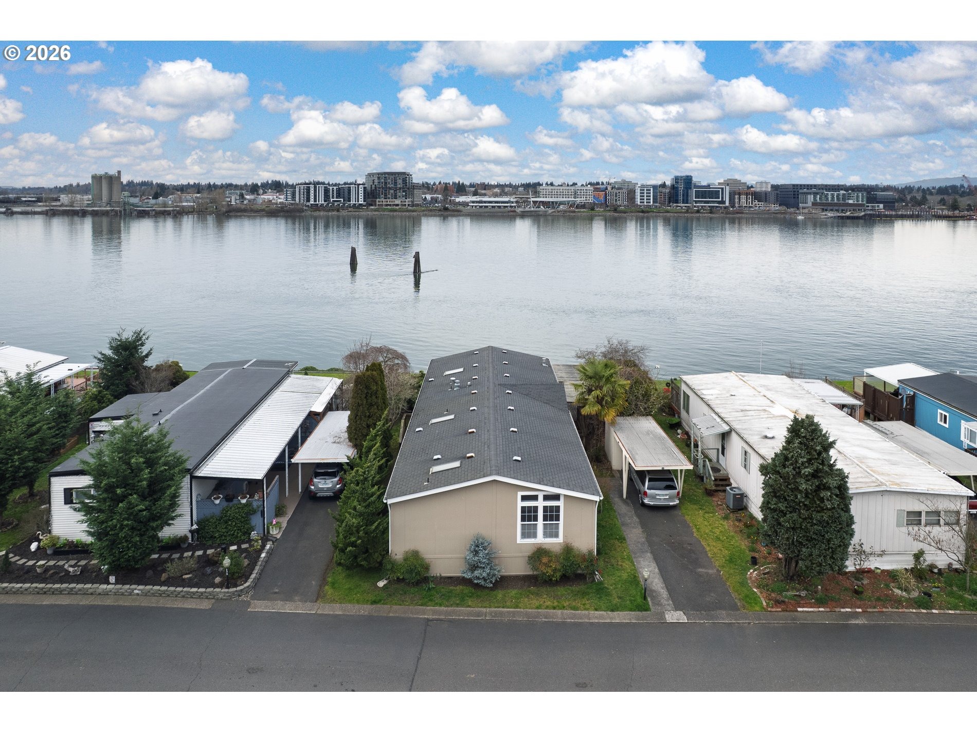 Hayden Island Dr, Portland, OR 97217 #1