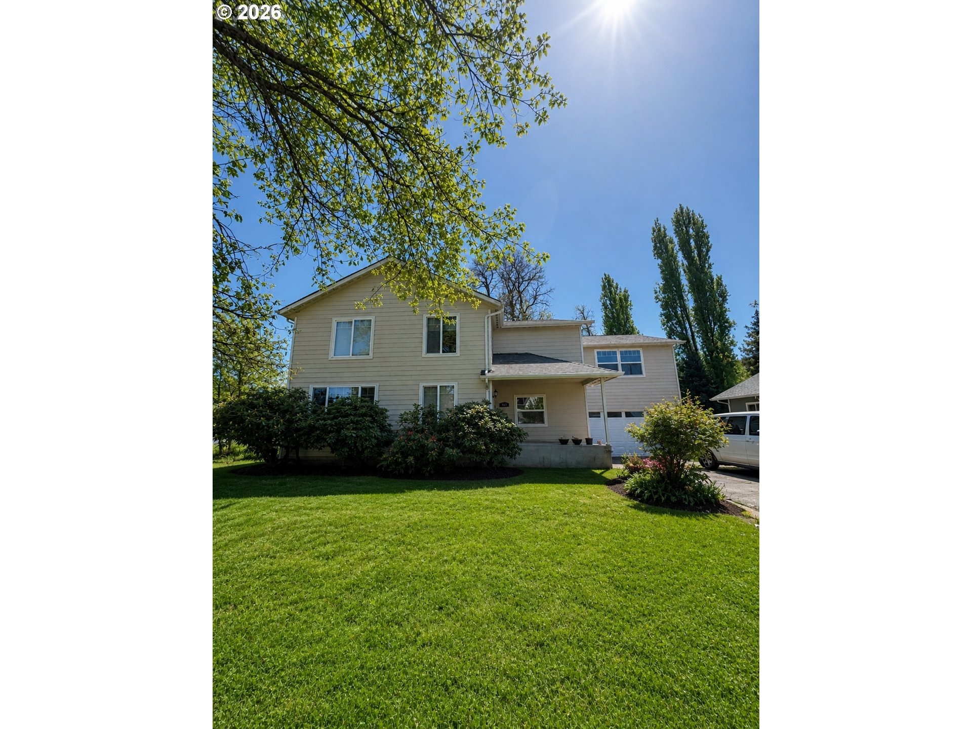 Oak Ter, Sweet Home, OR 97386