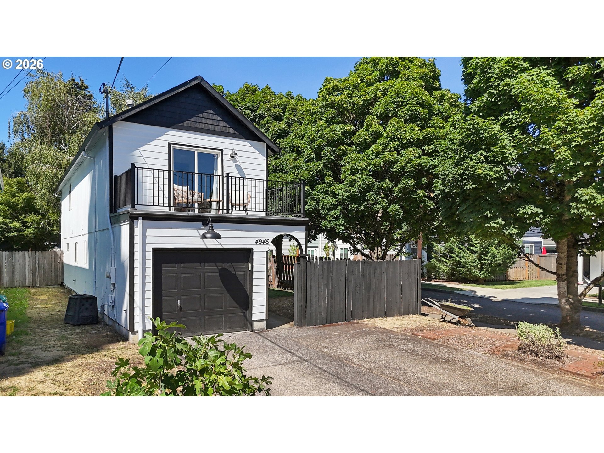 Ogden St, Portland, OR 97206