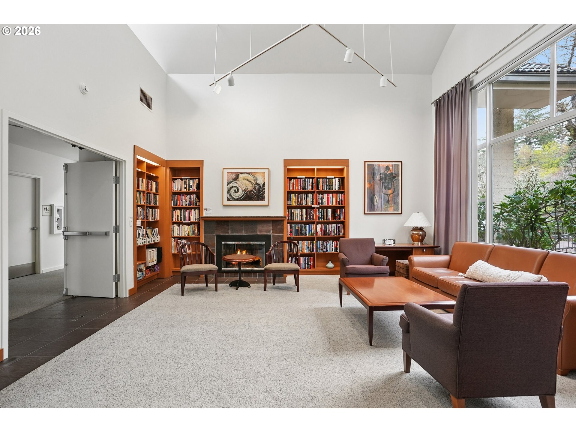 Burnside St, Portland, OR 97210