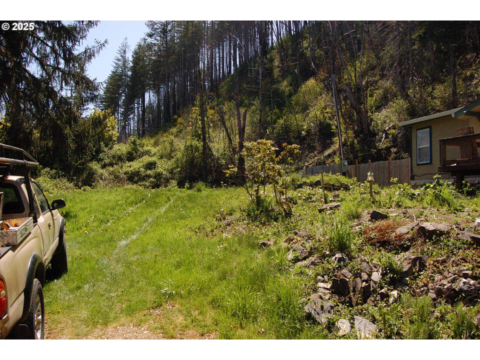 Mckenzie Hwy, Vida, OR 97488 #1