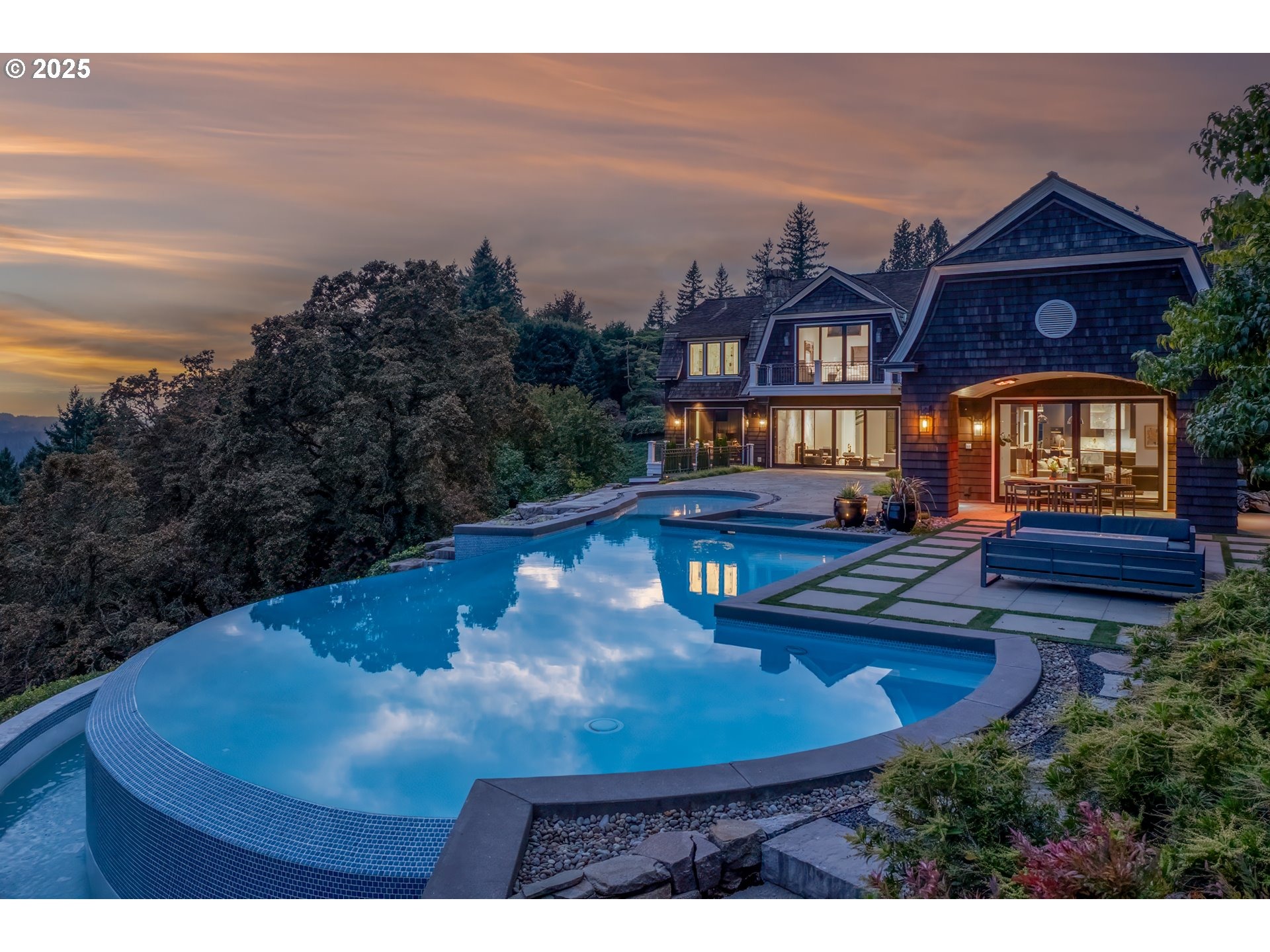 Crest Dr, Lake Oswego, OR 97034 #1