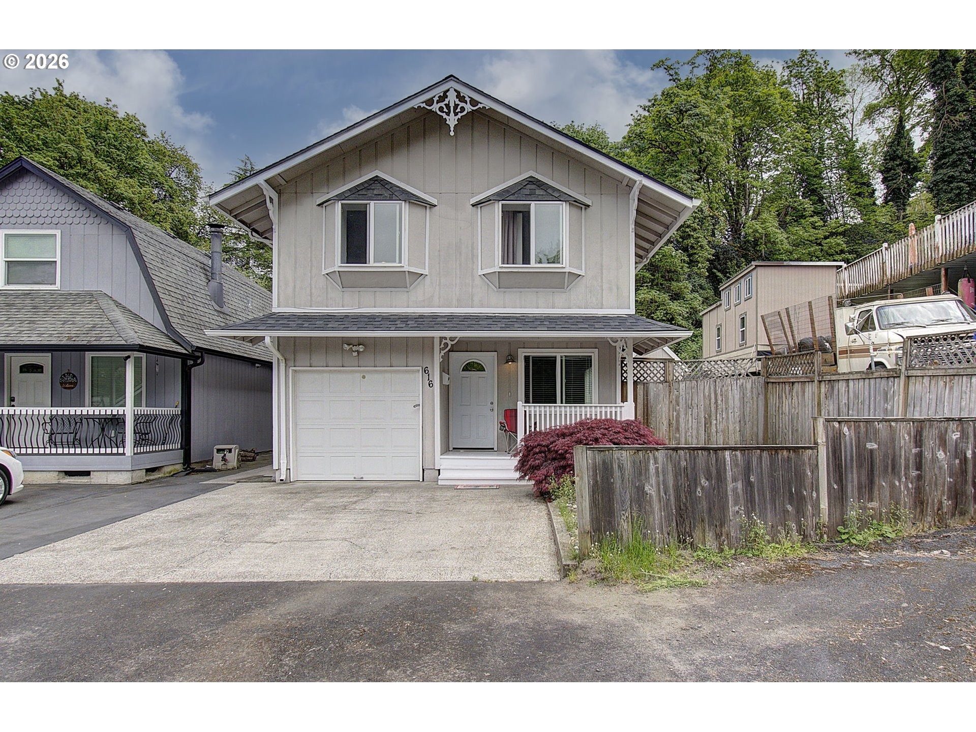 4th Ave, Kelso, WA 98626