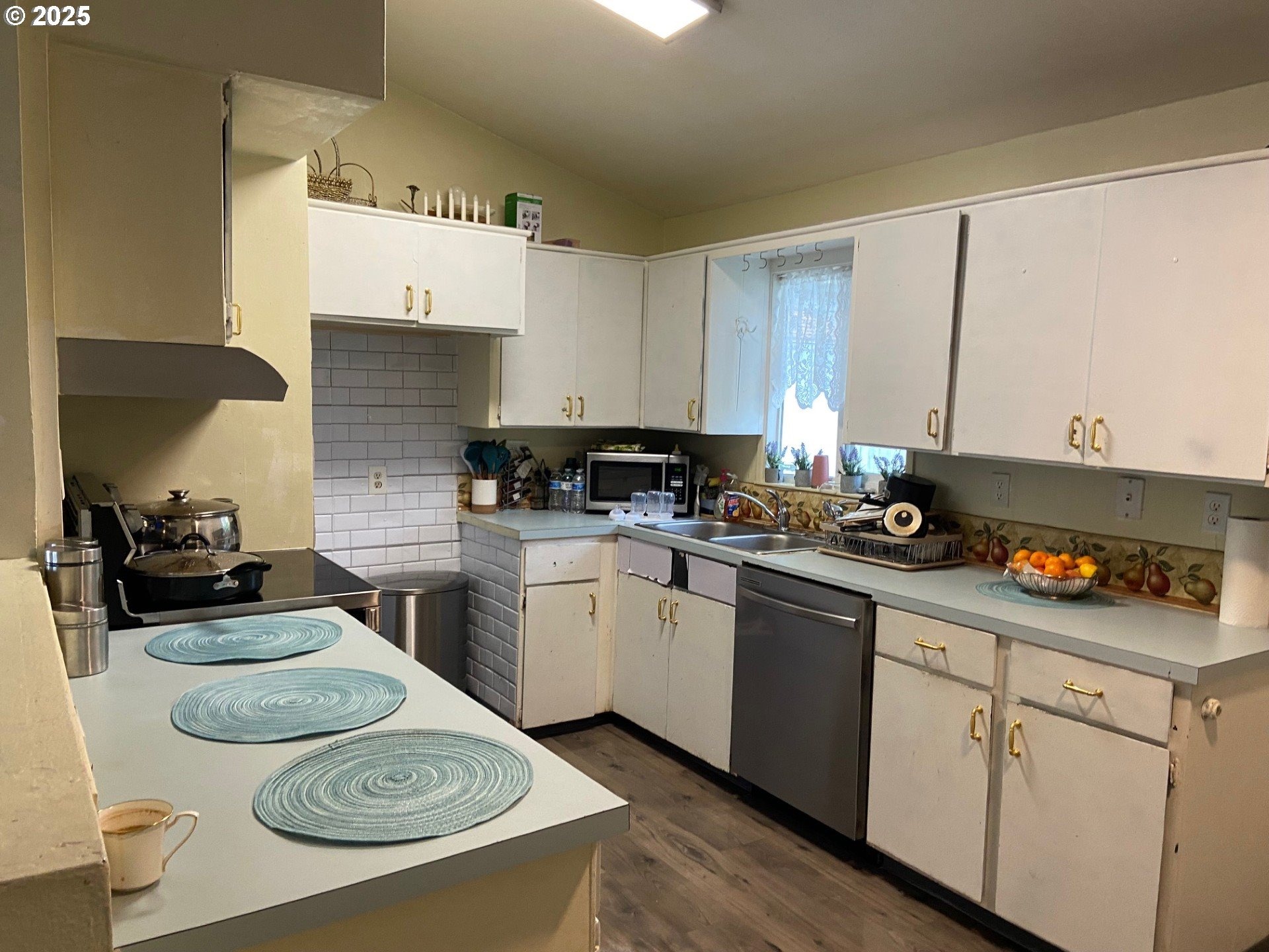 Stephens St, Portland, OR 97233