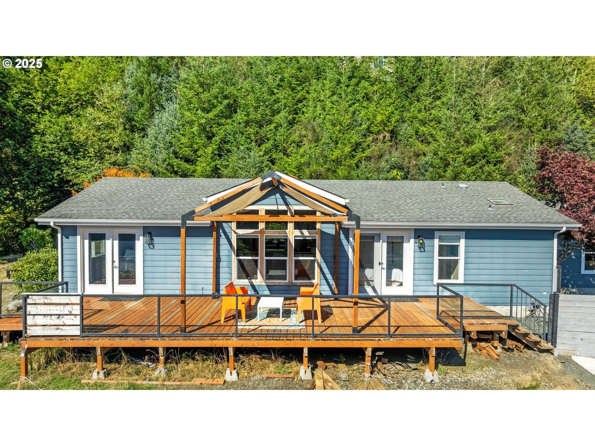 Tenmile Ter, Lakeside, OR 97449