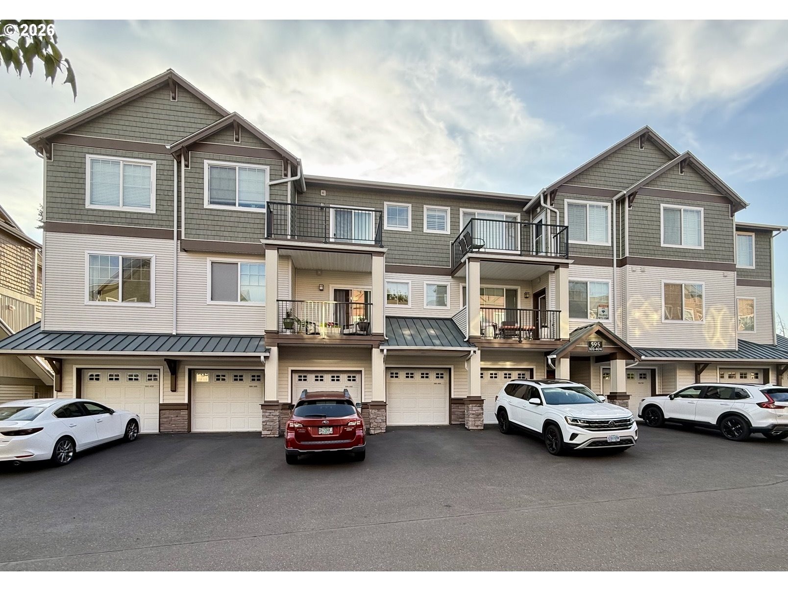Lost Springs Ter, Portland, OR 97229