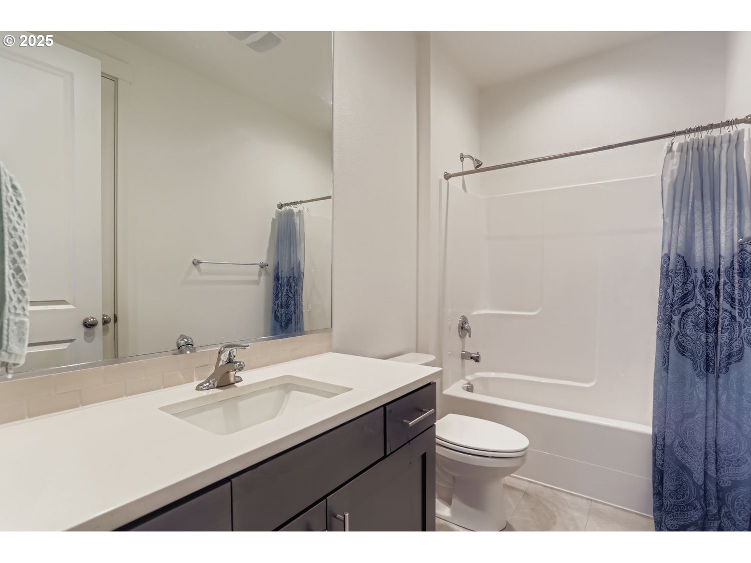 18th St, Lafayette, OR 97127 #1