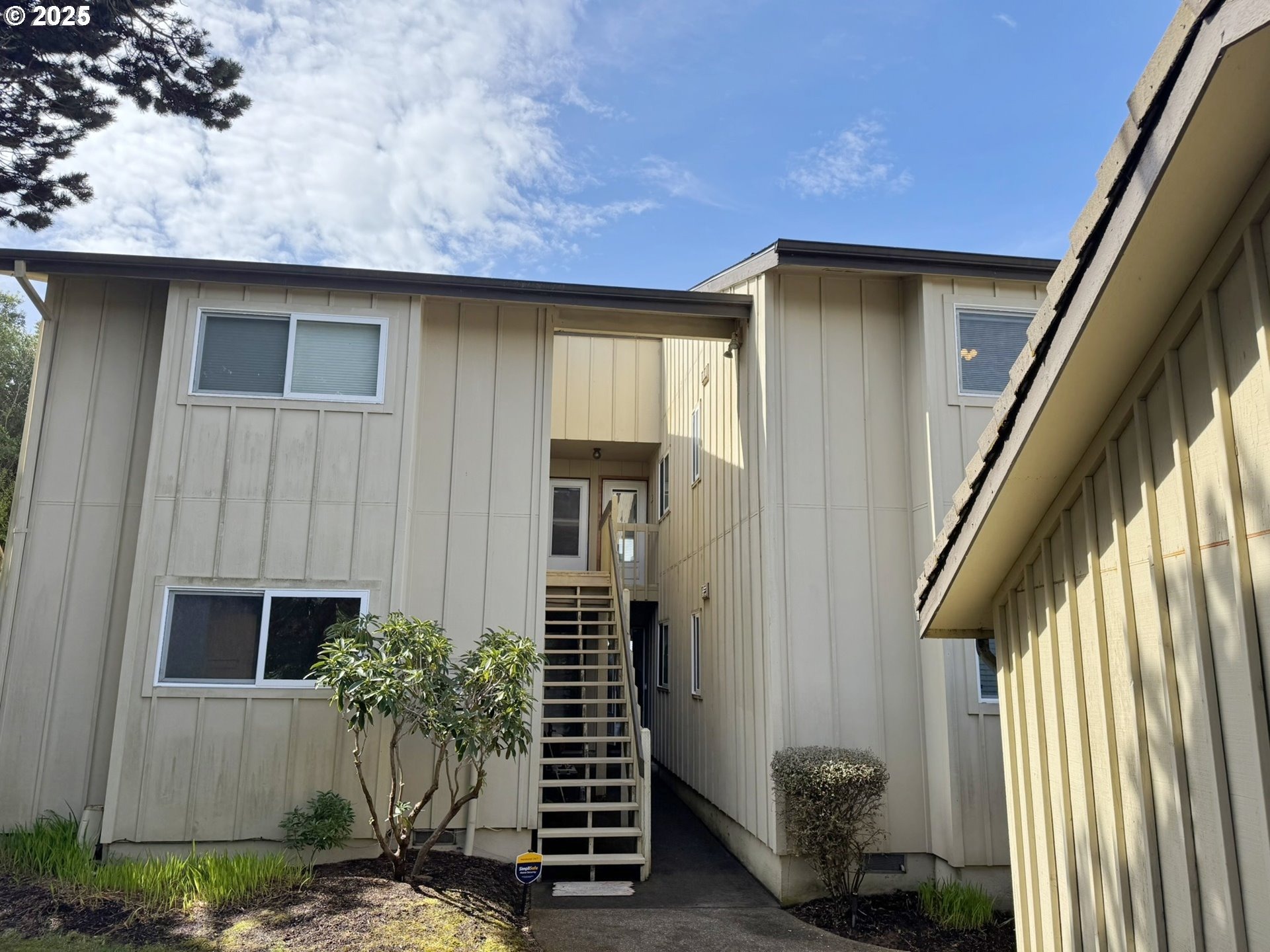 Inlet Ave, Lincoln City, OR 97367