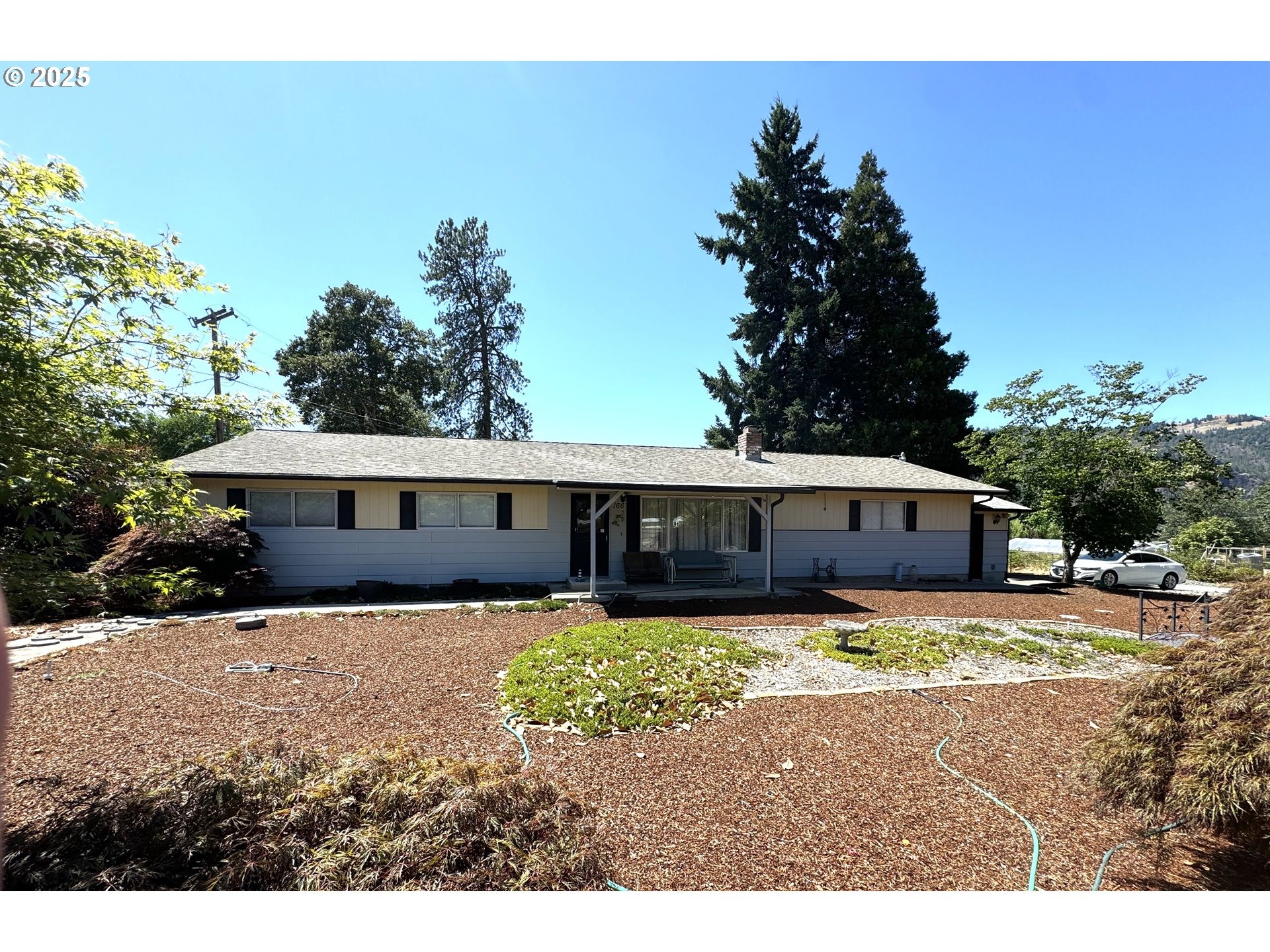 Peacock Ln, Myrtle Creek, OR 97457
