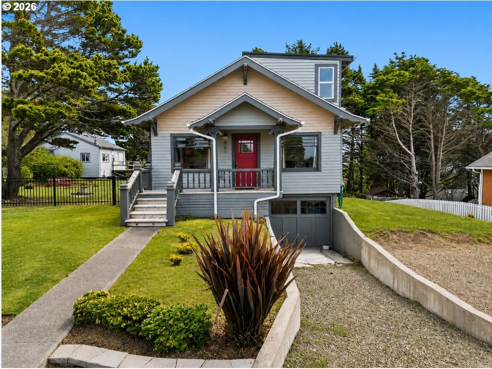 13th St, Lincoln City, OR 97367