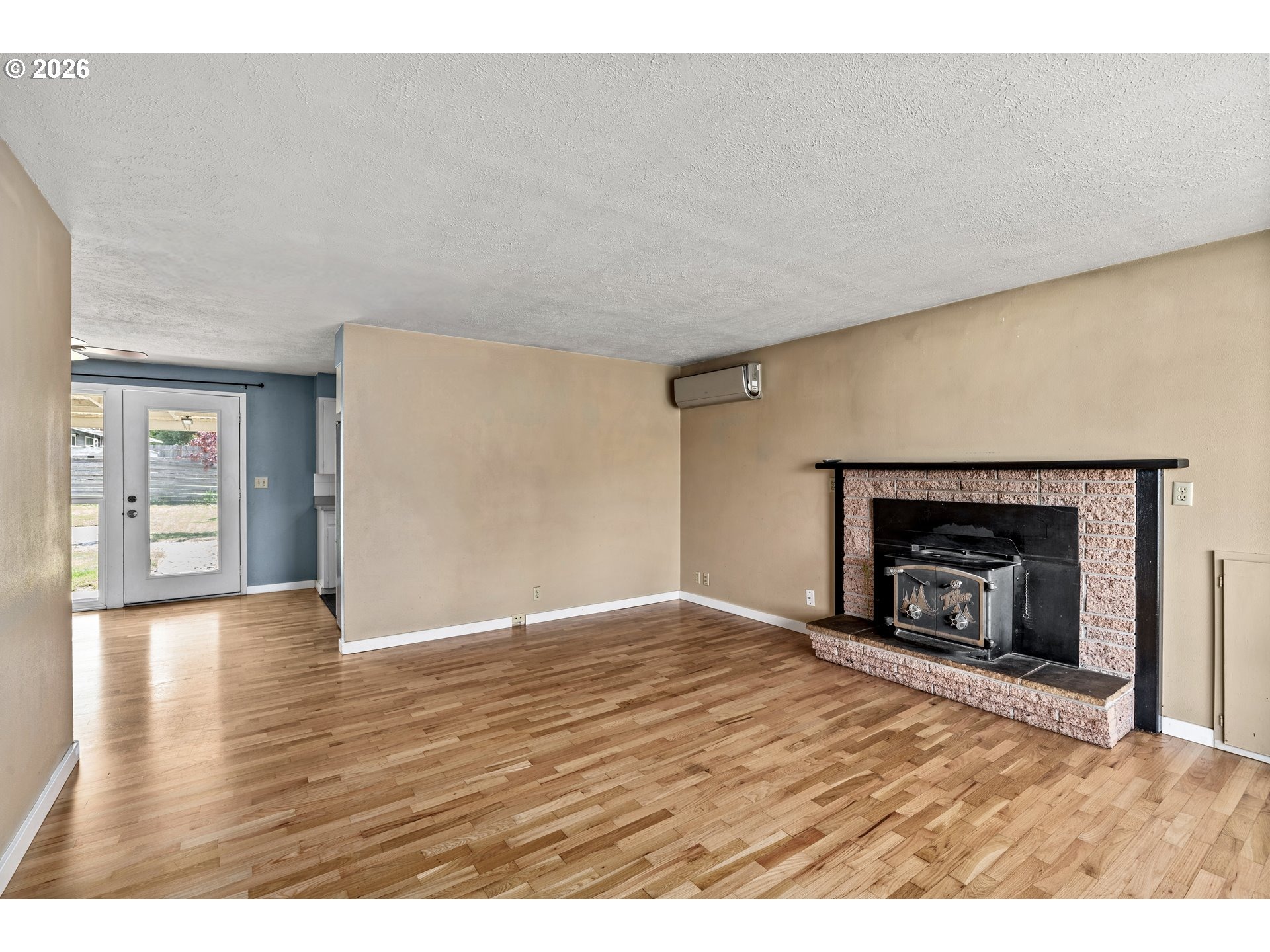 11th St, Cottage Grove, OR 97424 #1