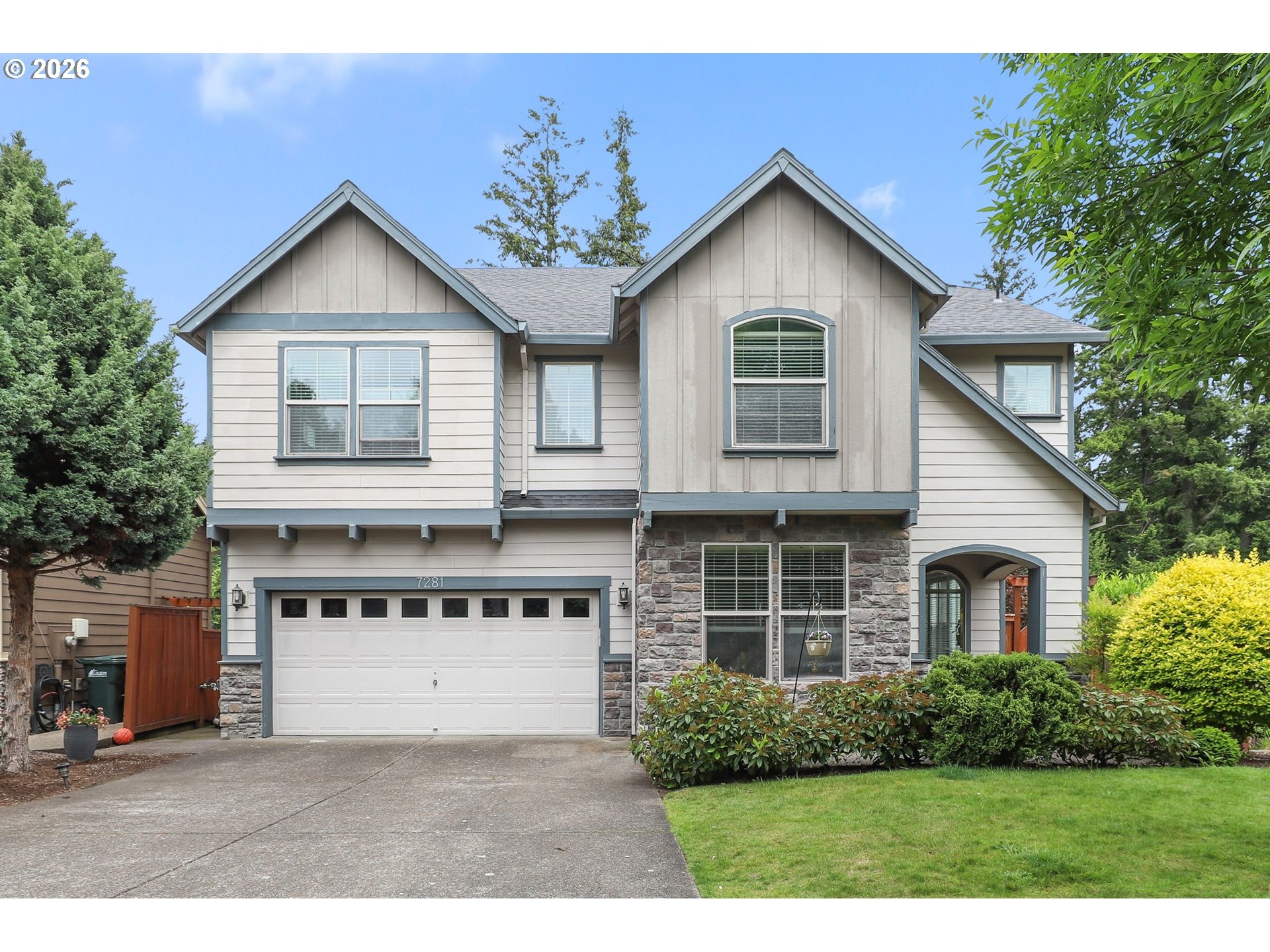 Rockridge Pl, Hillsboro, OR 97124