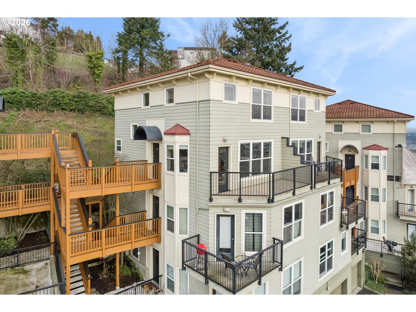 Uptown Ter, Portland, OR 97210