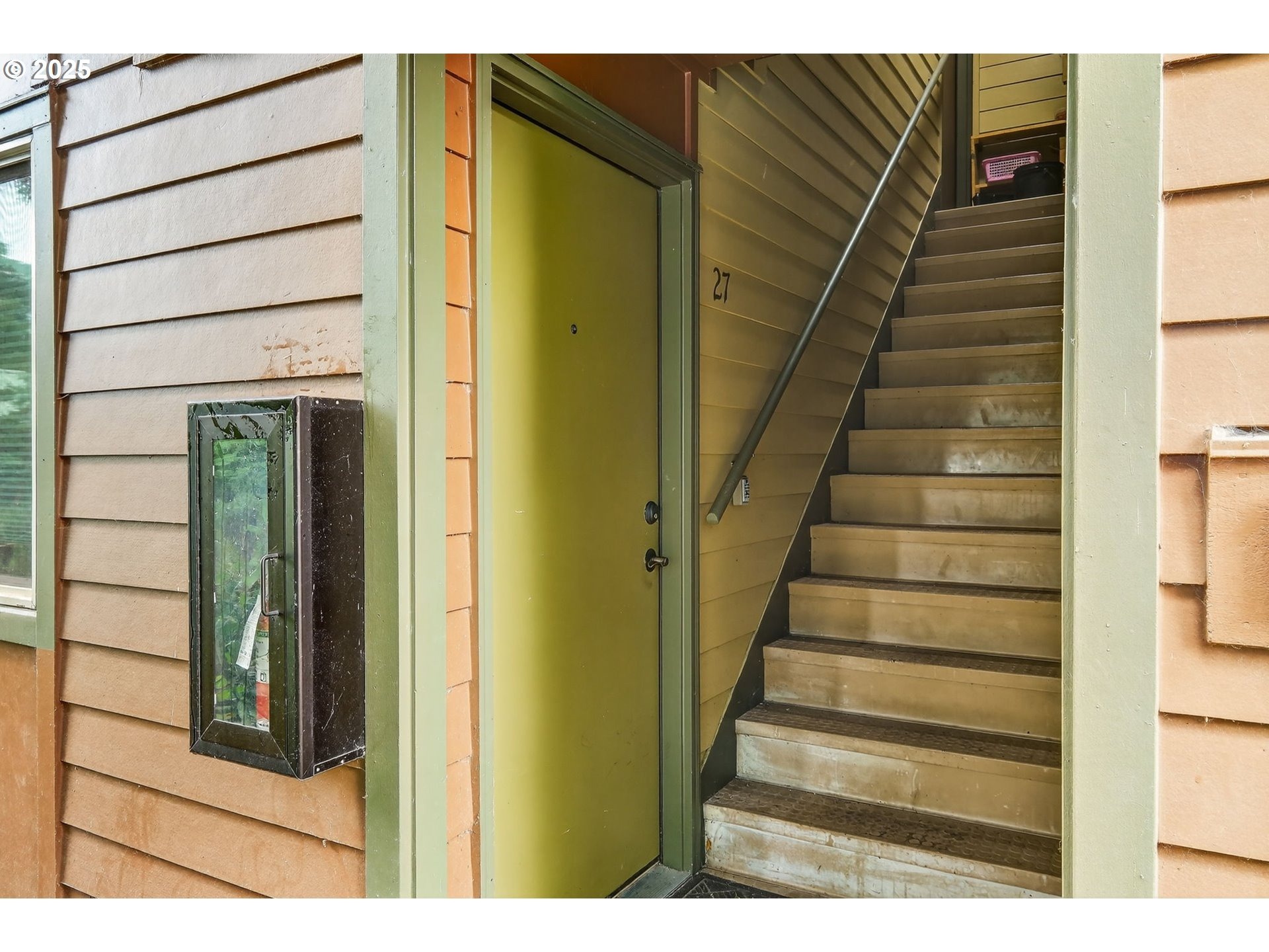 Killingsworth St, Portland, OR 97218
