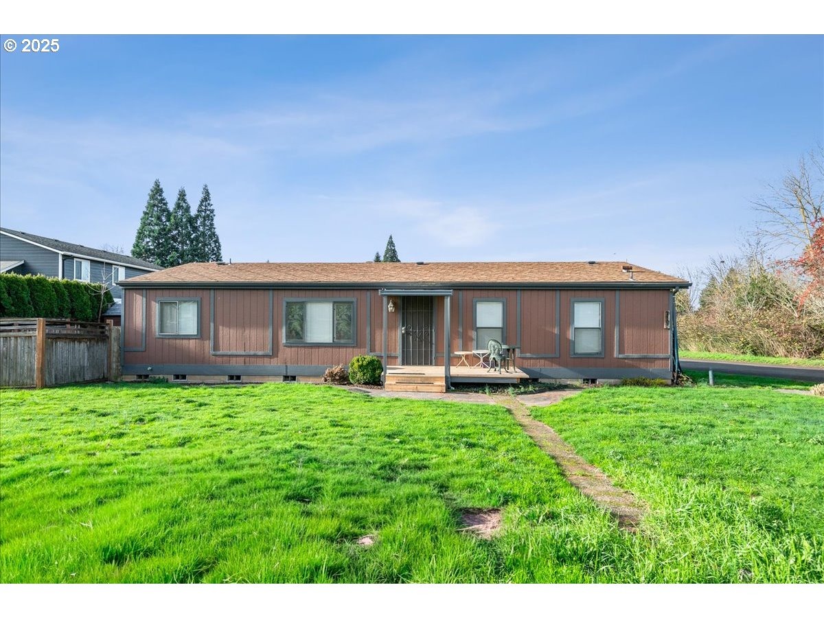 Fisher Rd, Salem, OR 97305