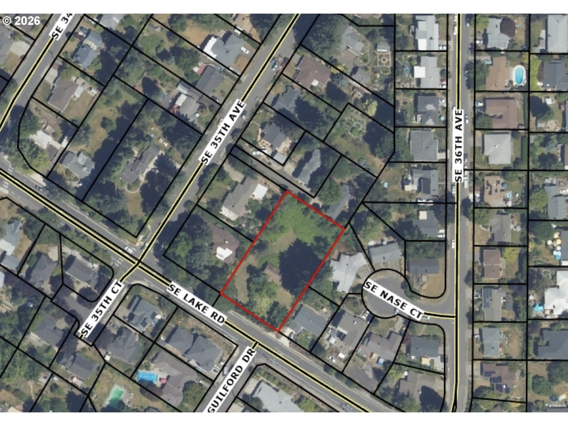 Lake Rd, Portland, OR 97222