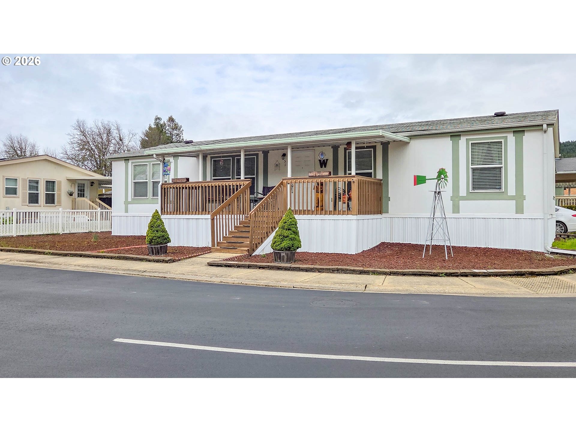 Central Ave, Sutherlin, OR 97479