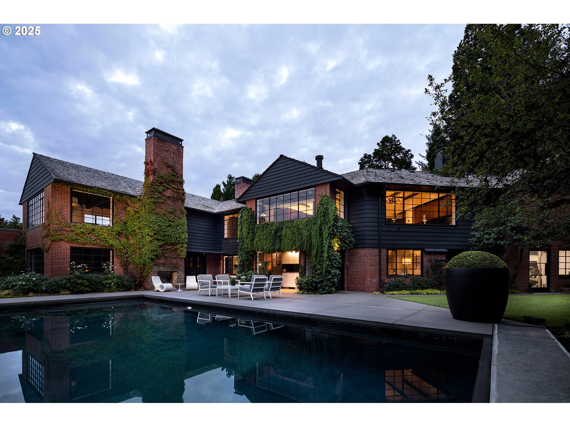 Penridge Rd, Portland, OR 97229