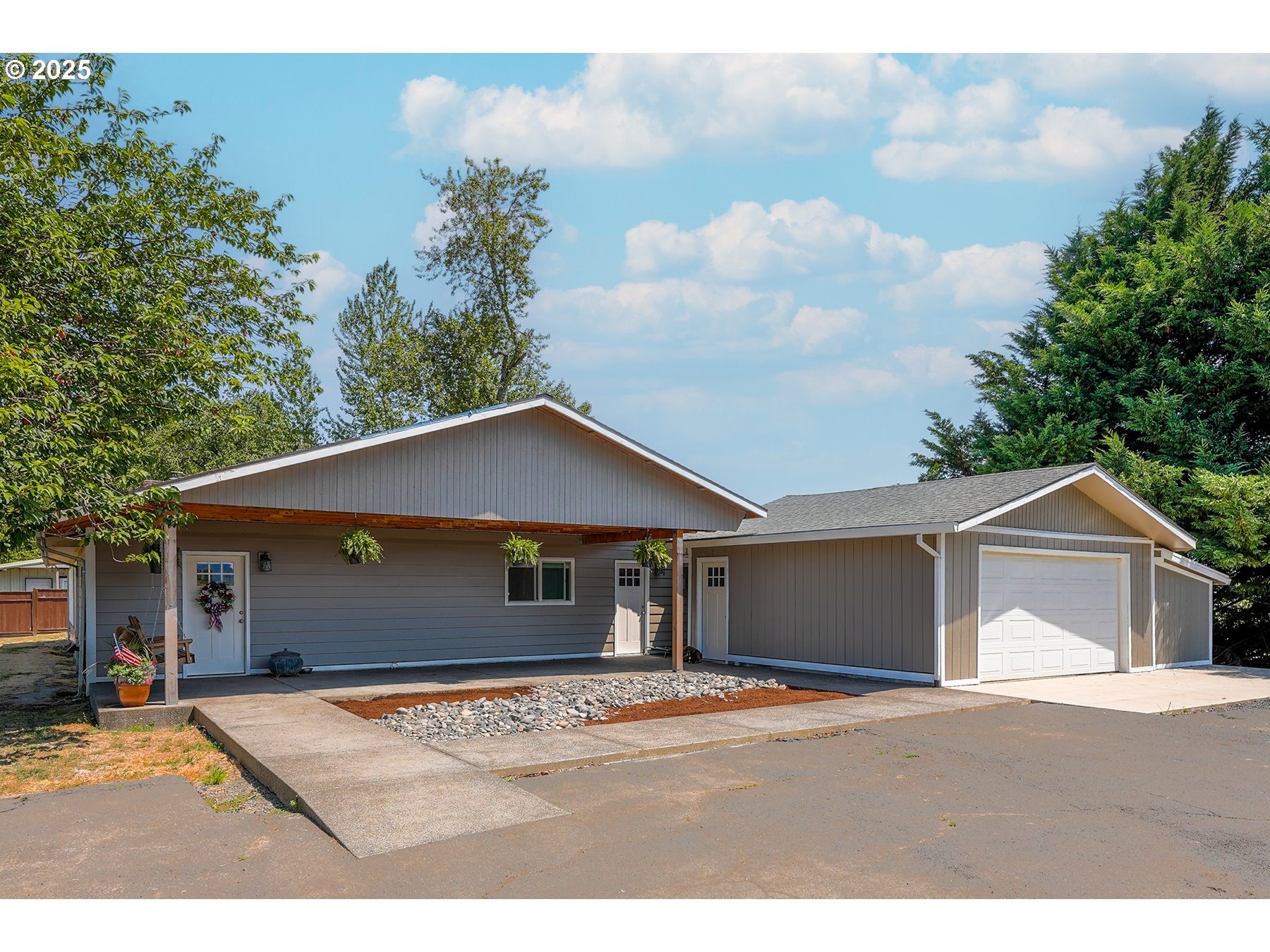 Columbia Ave, Scappoose, OR 97056 #1