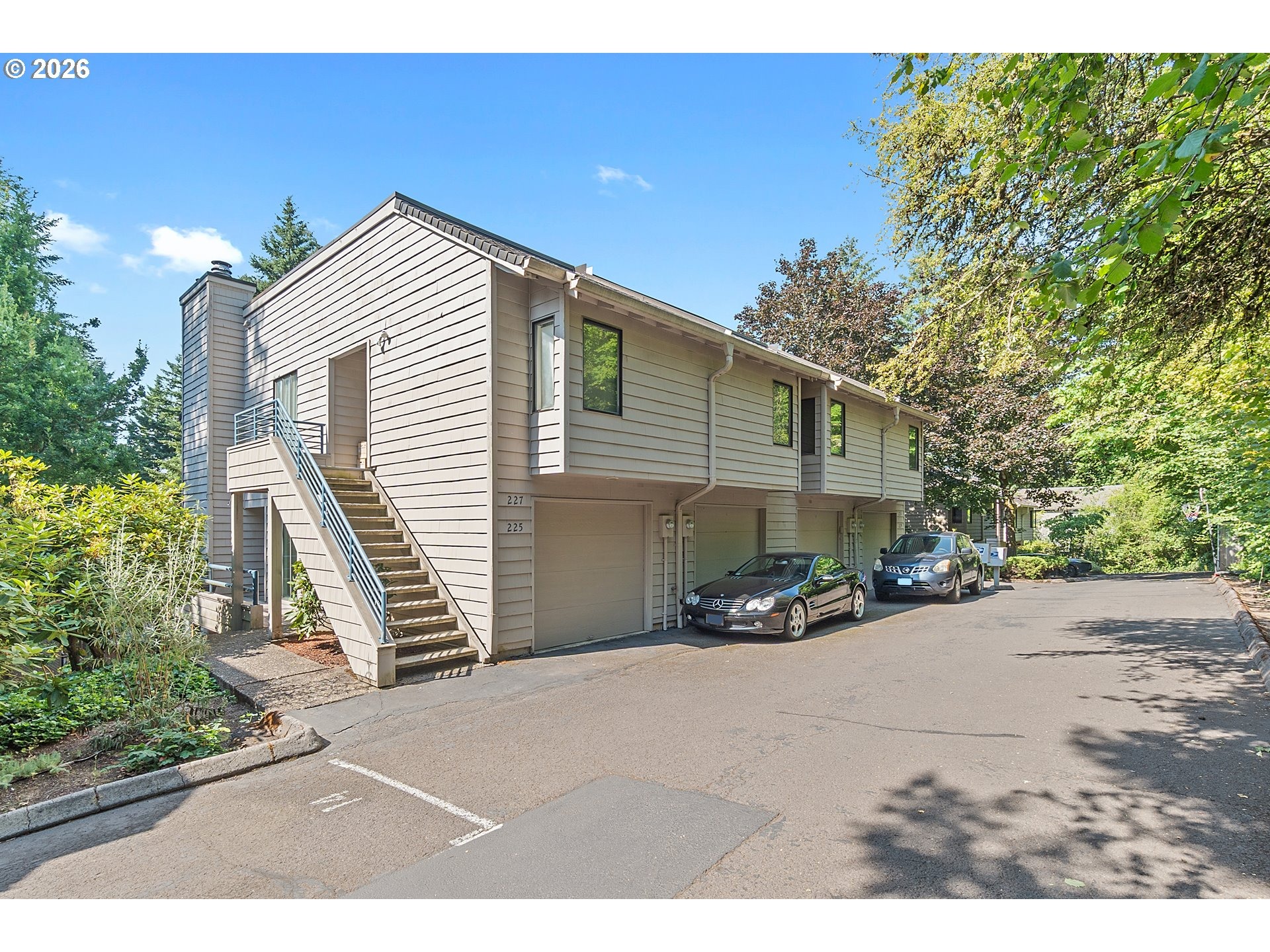 Cervantes , Lake Oswego, OR 97035