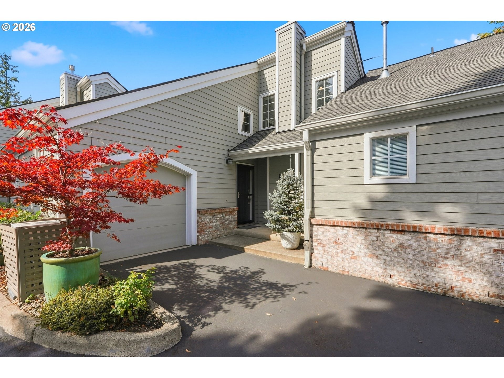 Summerwood Dr, Portland, OR 97223
