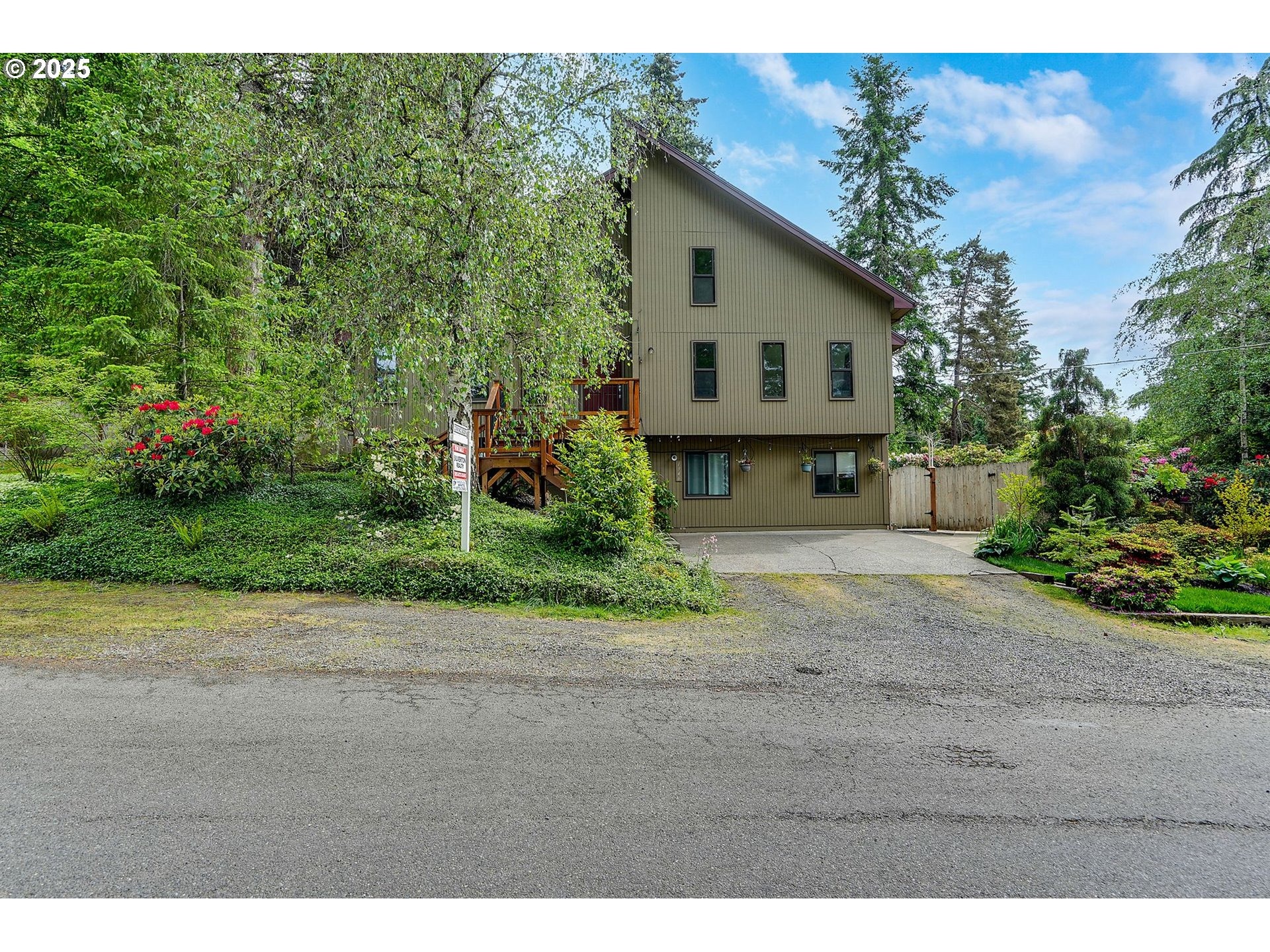 Roberta Ave, Salem, OR 97302