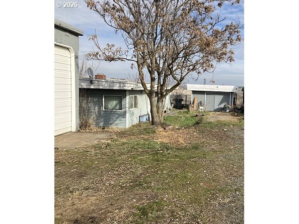 40 NE Mount Hebron Dr  