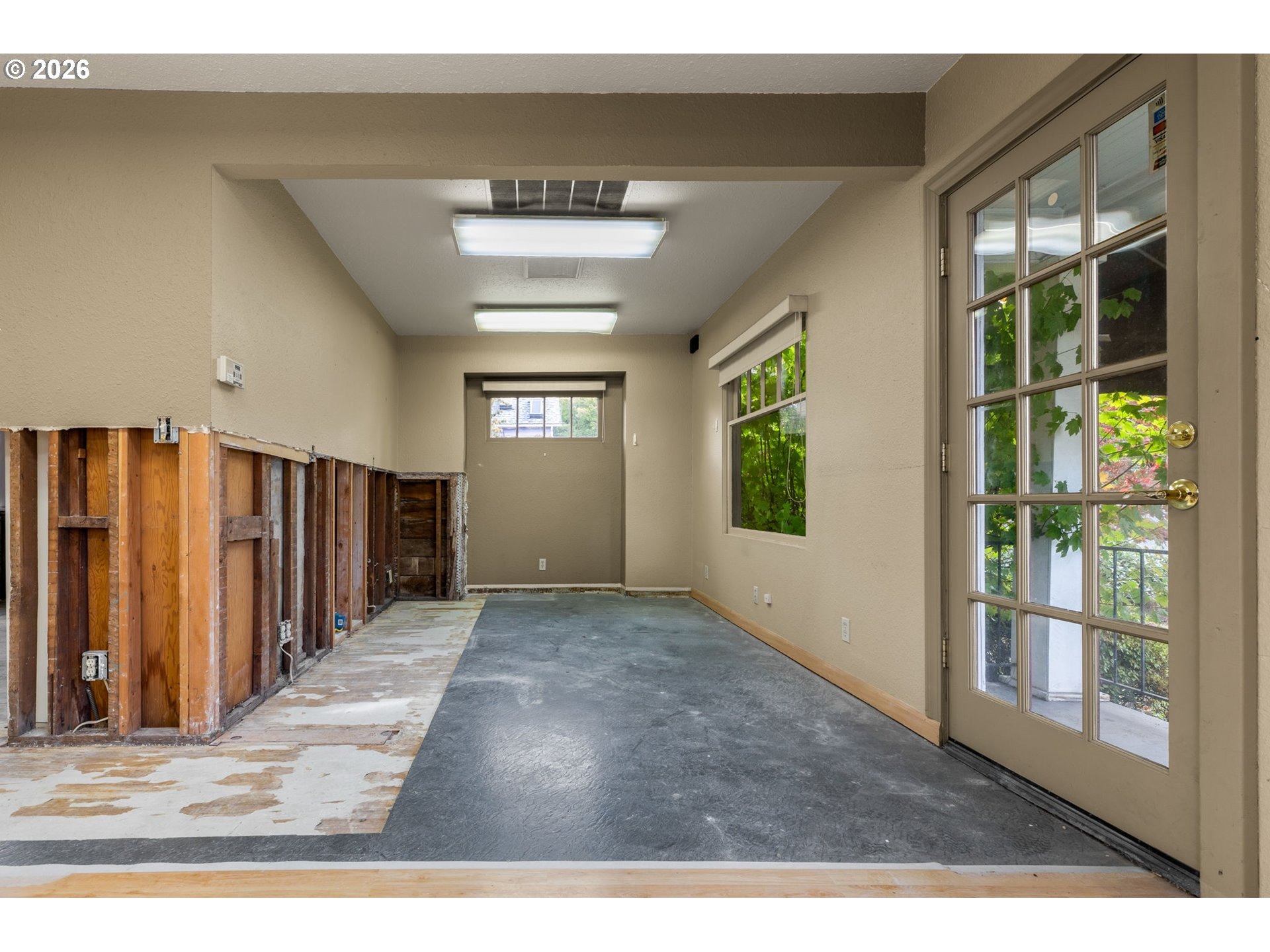 Burnside St, Portland, OR 97215 #1