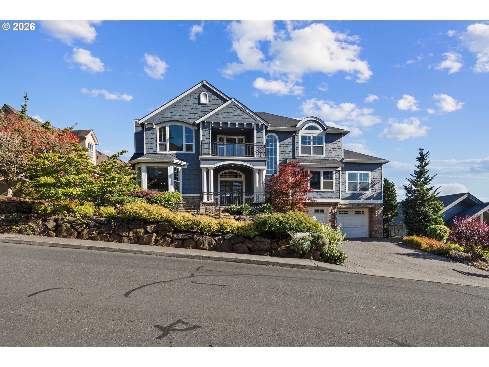 Highpoint Dr, Camas, WA 98607