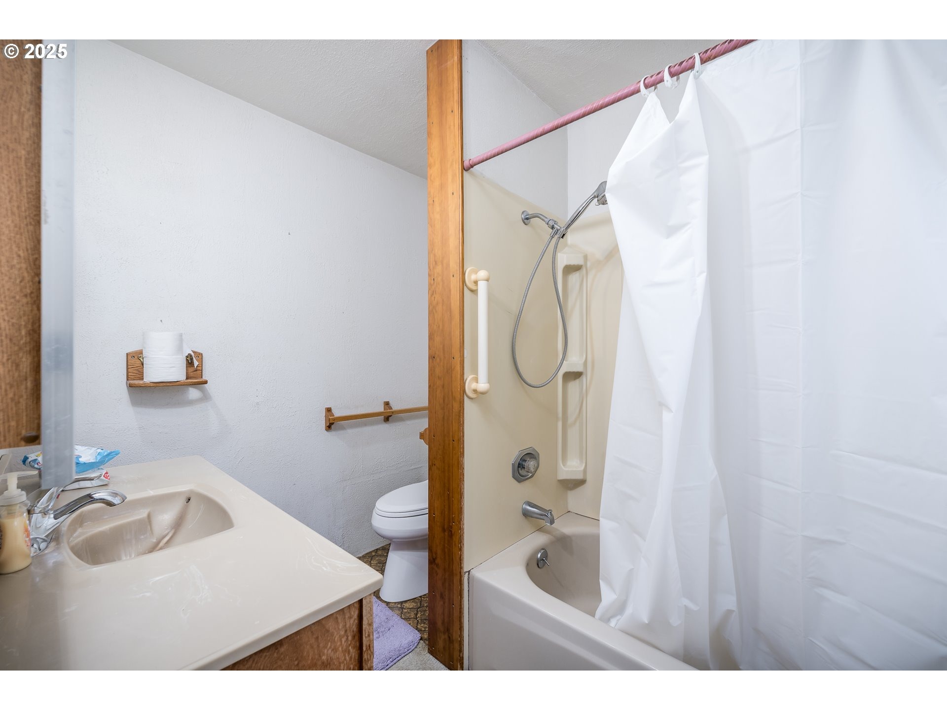Broad St, Monmouth, OR 97361 #1