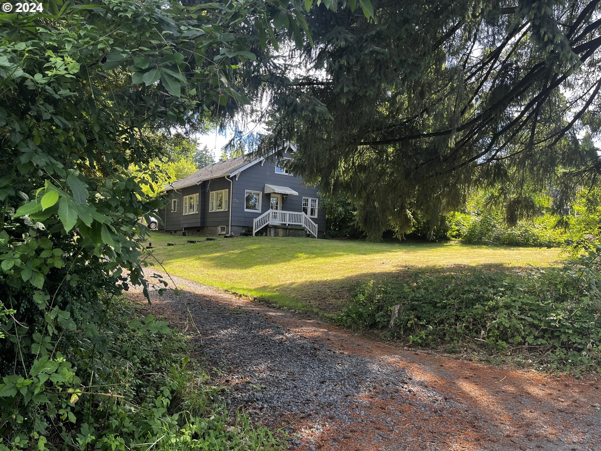 Edgewood St, Portland, OR 97223 #1