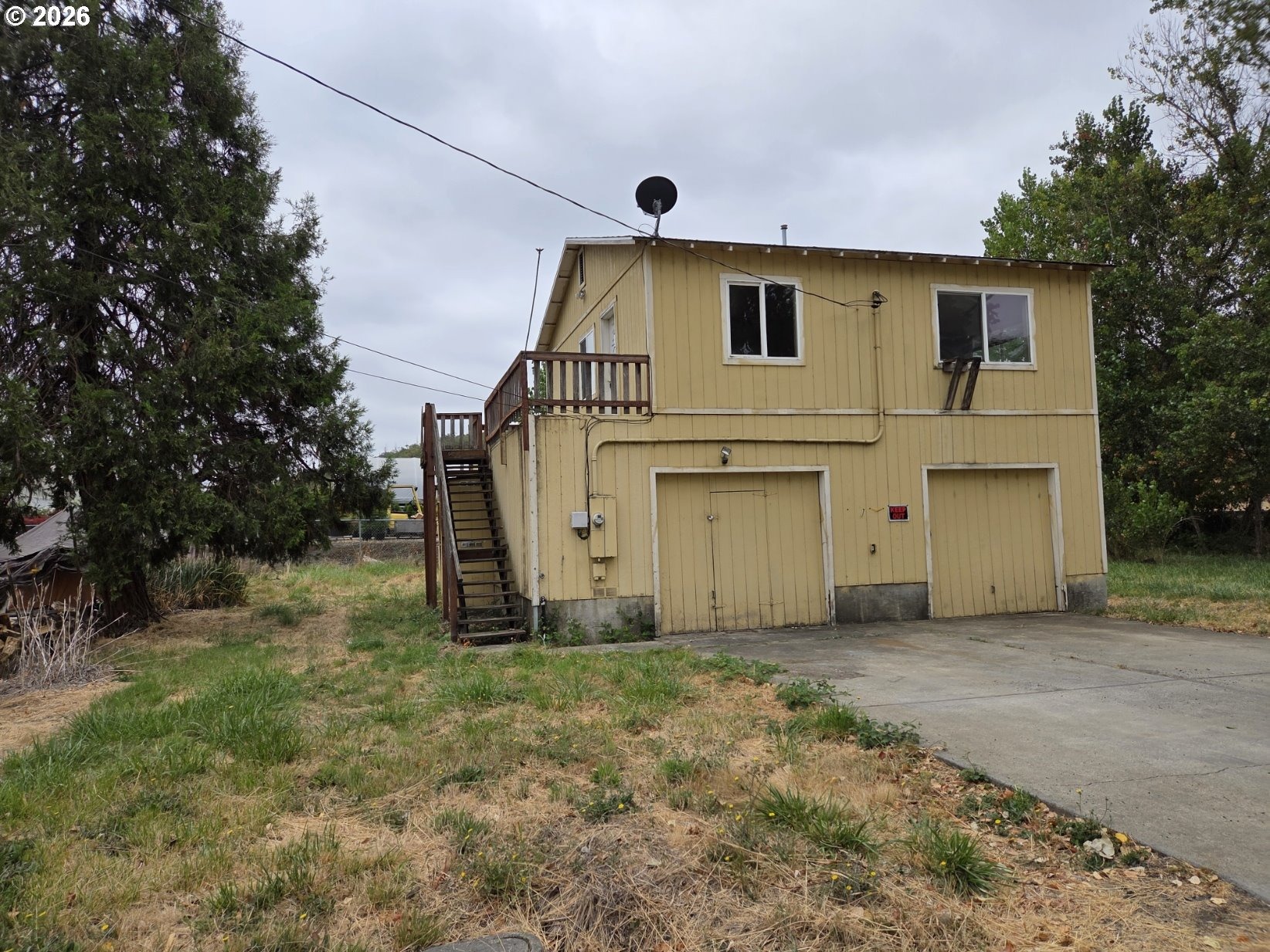 Pleasant Ave, Roseburg, OR 97470