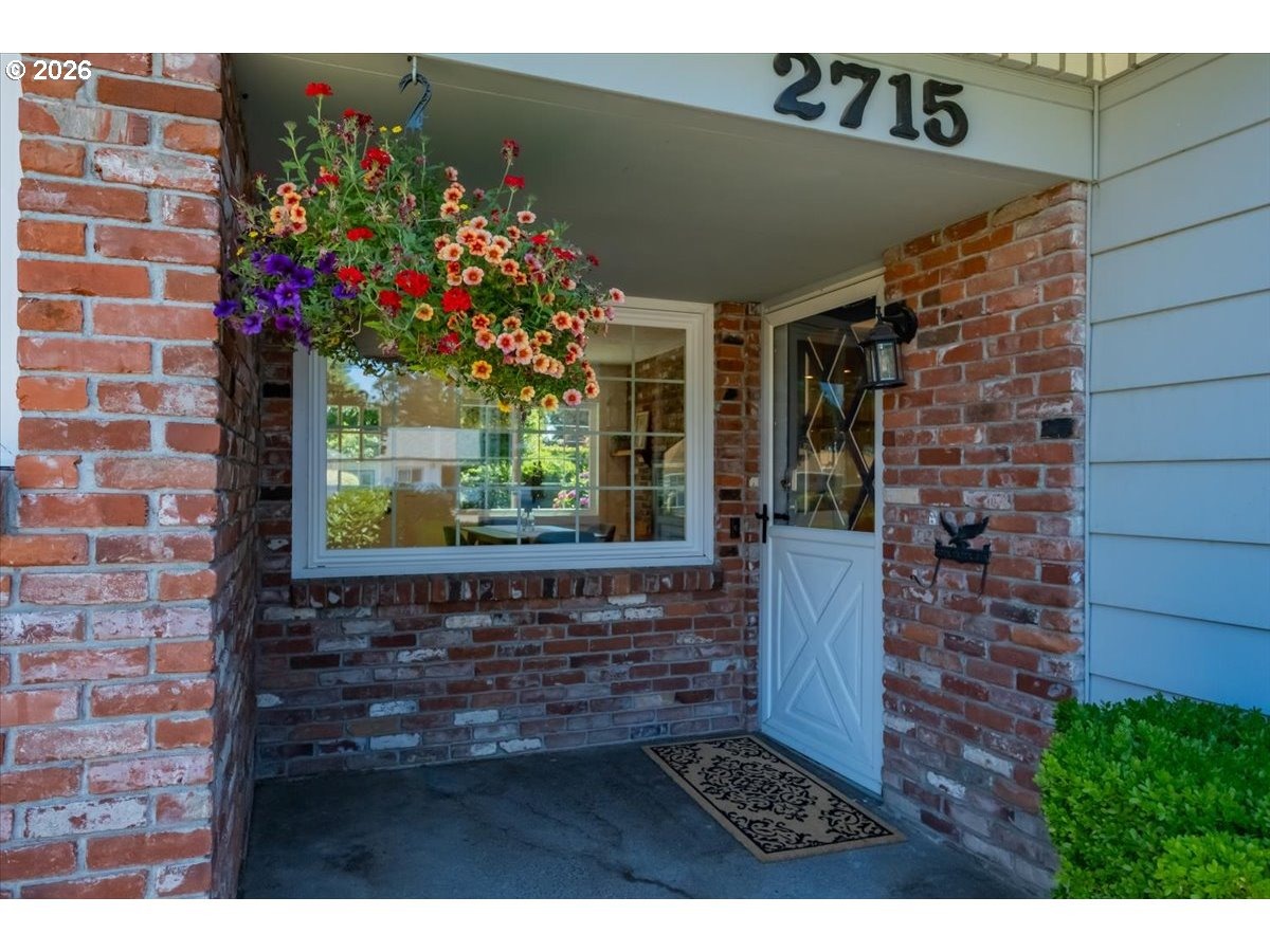 Park Ter, Albany, OR 97321 #1