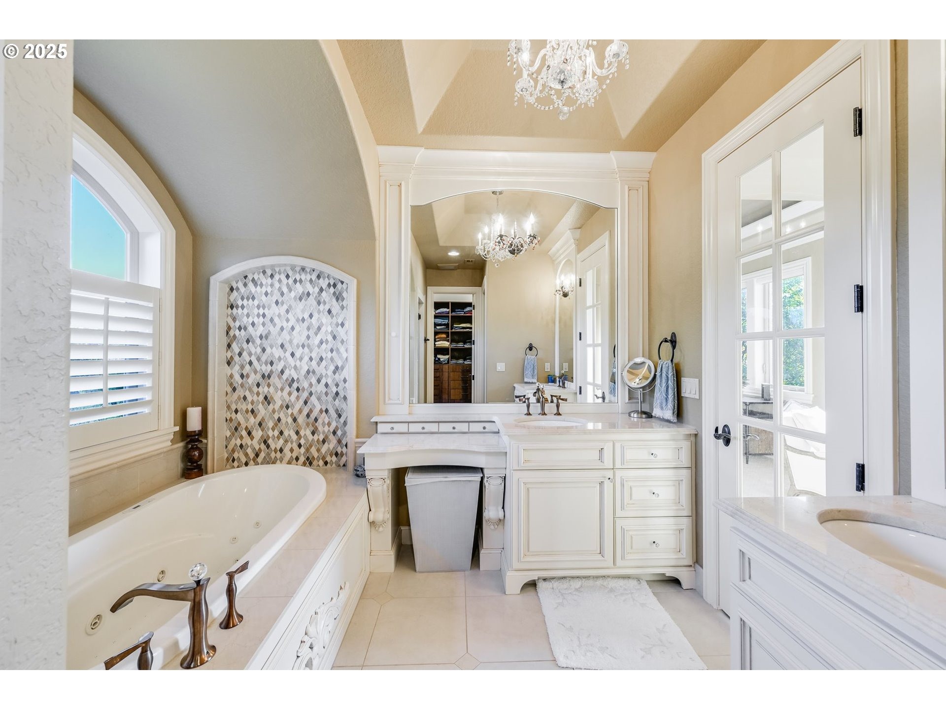 Pinnacle Dr, Portland, OR 97229 #1