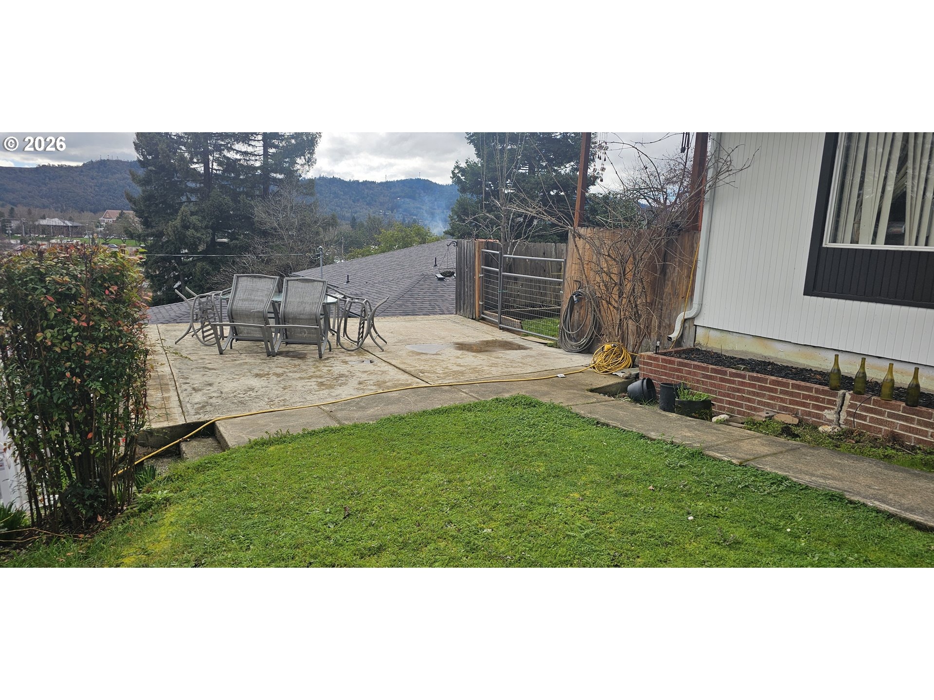 Dogwood St, Roseburg, OR 97471 #1